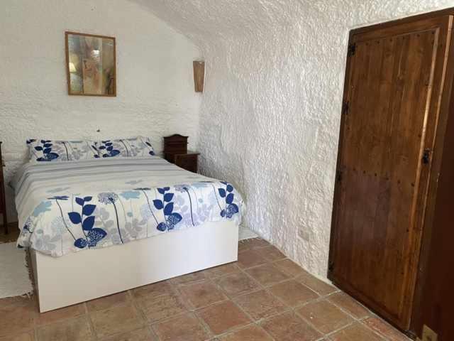 Cueva El Guindas Baza Szoba fotó