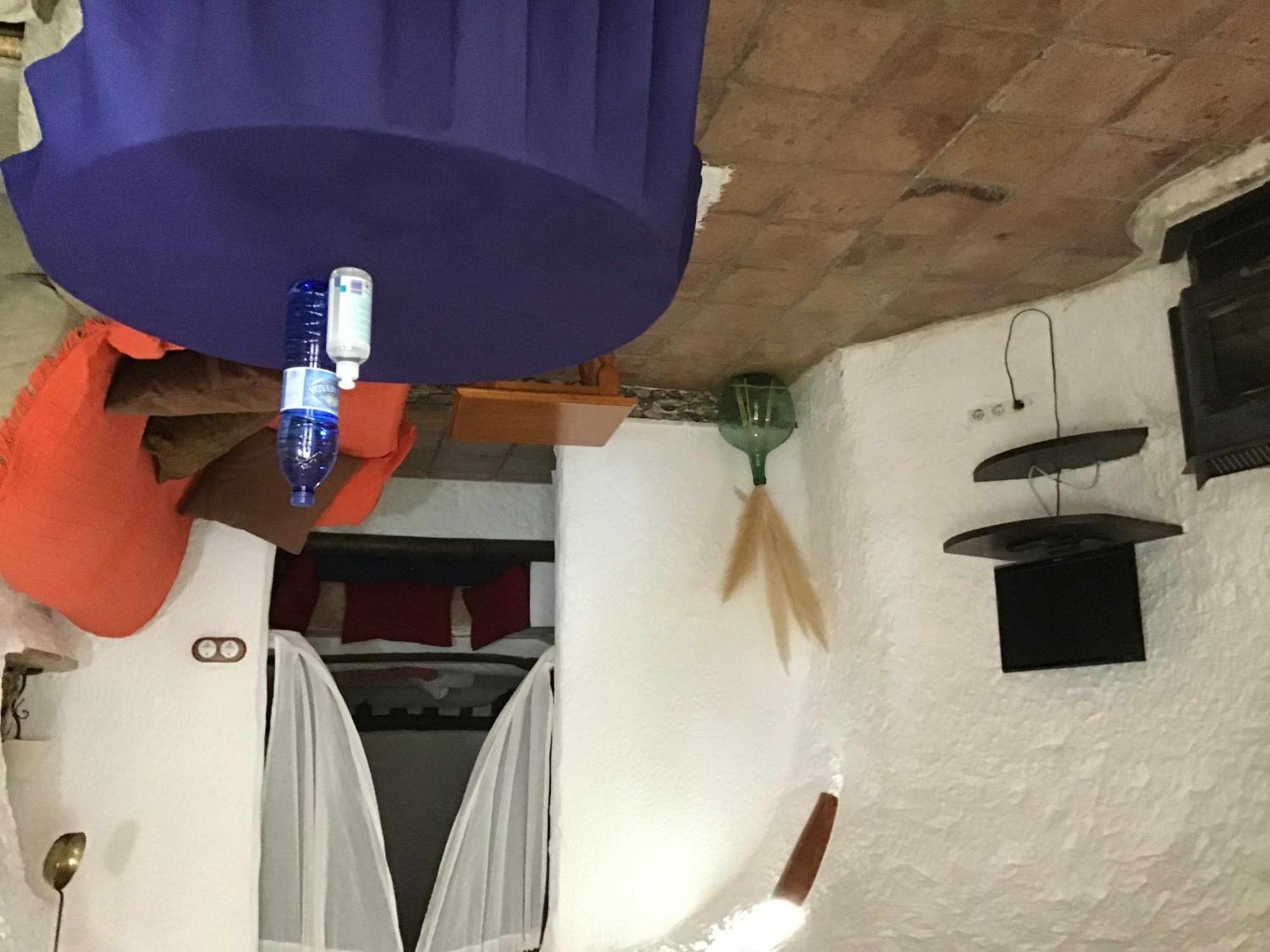 Cueva El Guindas Baza Szoba fotó